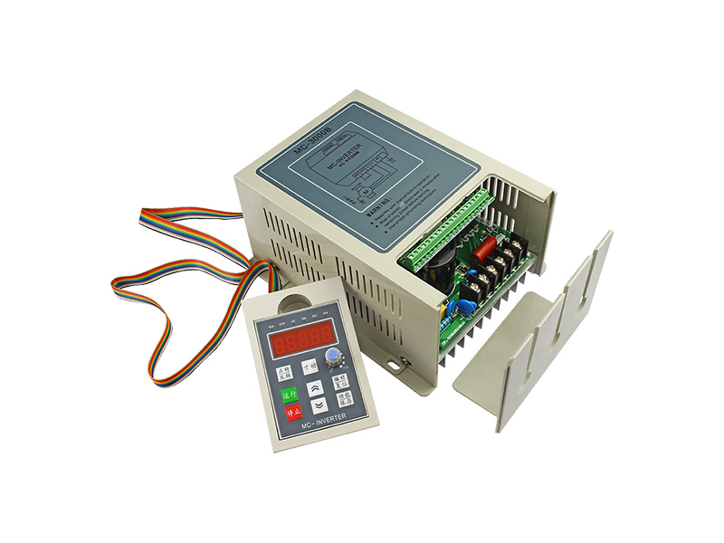 3000B通用變頻器，220V通用變頻器，三相變頻器，變頻調(diào)速器